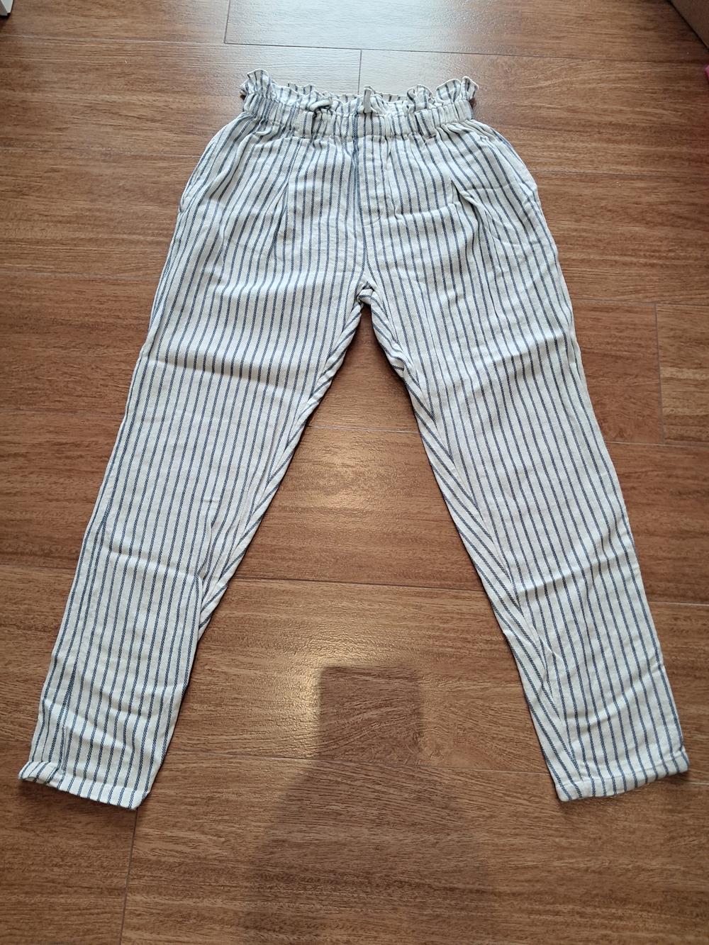 Billabong White Pants with Blue Vertical Stripes